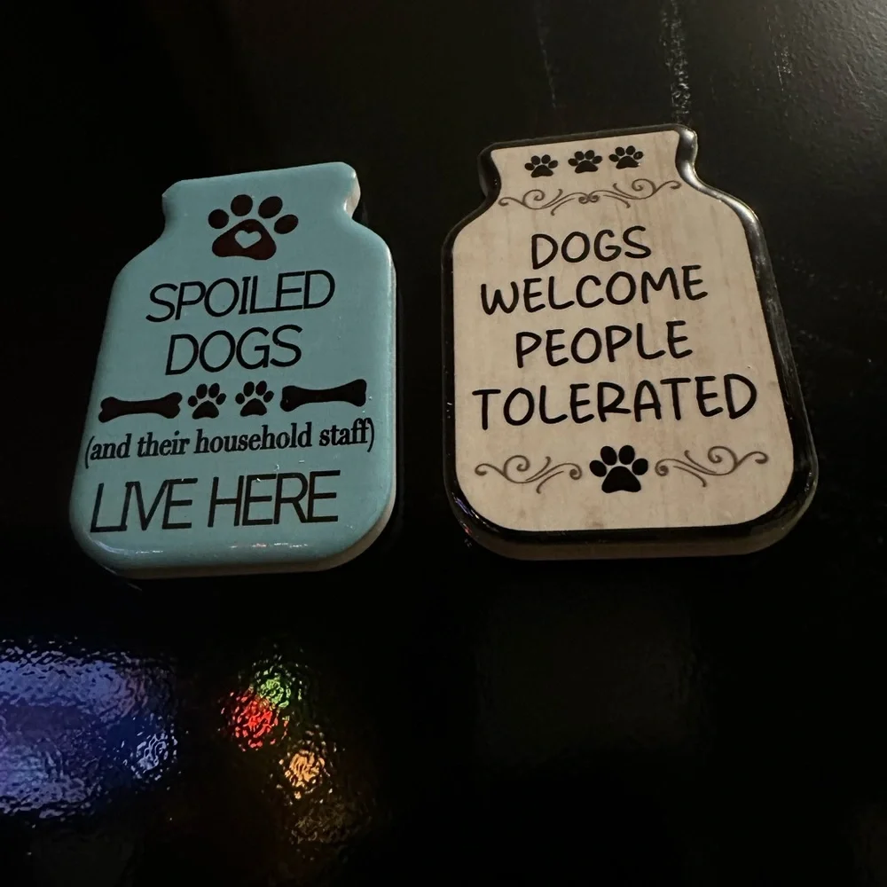 Magnet Set of 2 for Dog Lovers Adorable Kitchen Magnet Fridge or Anywhere NWT
